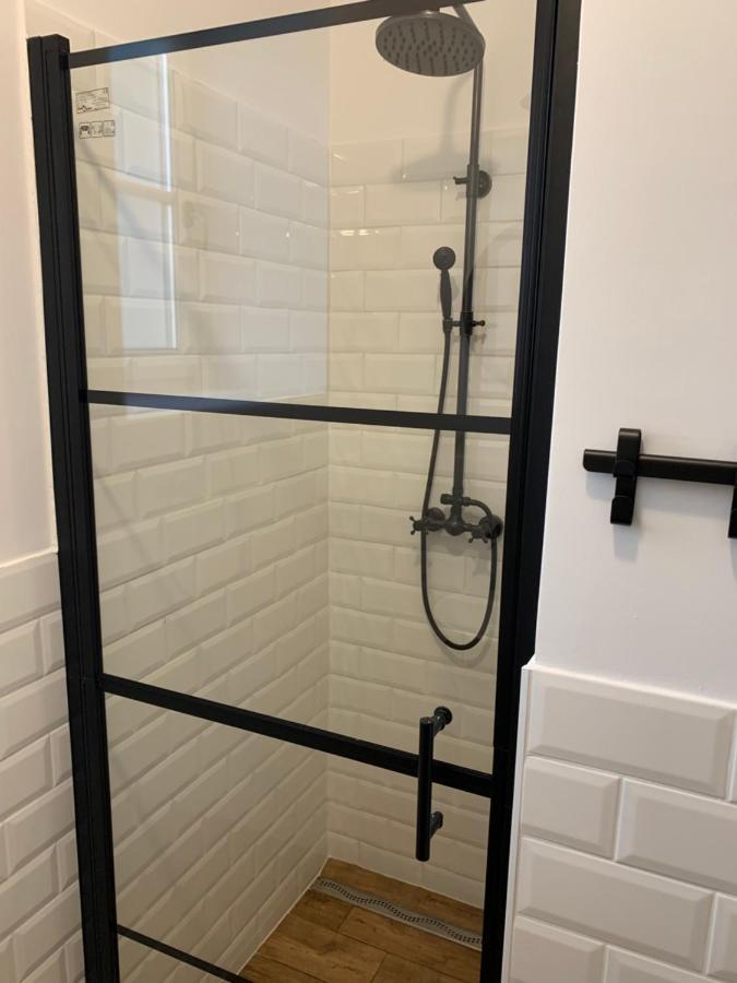 Szazesztendos Reveszhaz Apartman Сигетмоноштор Экстерьер фото